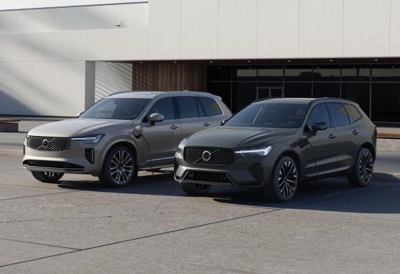 Vozy Volvo XC90 a XC60 Plug-in Hybrid se nabíjejí