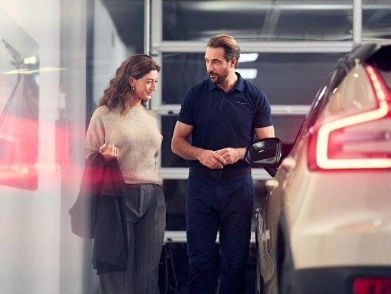 Servis plně elektrického vozu Volvo